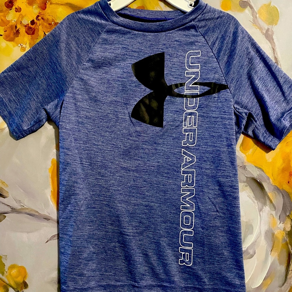 Boys Under Armour T-shirt